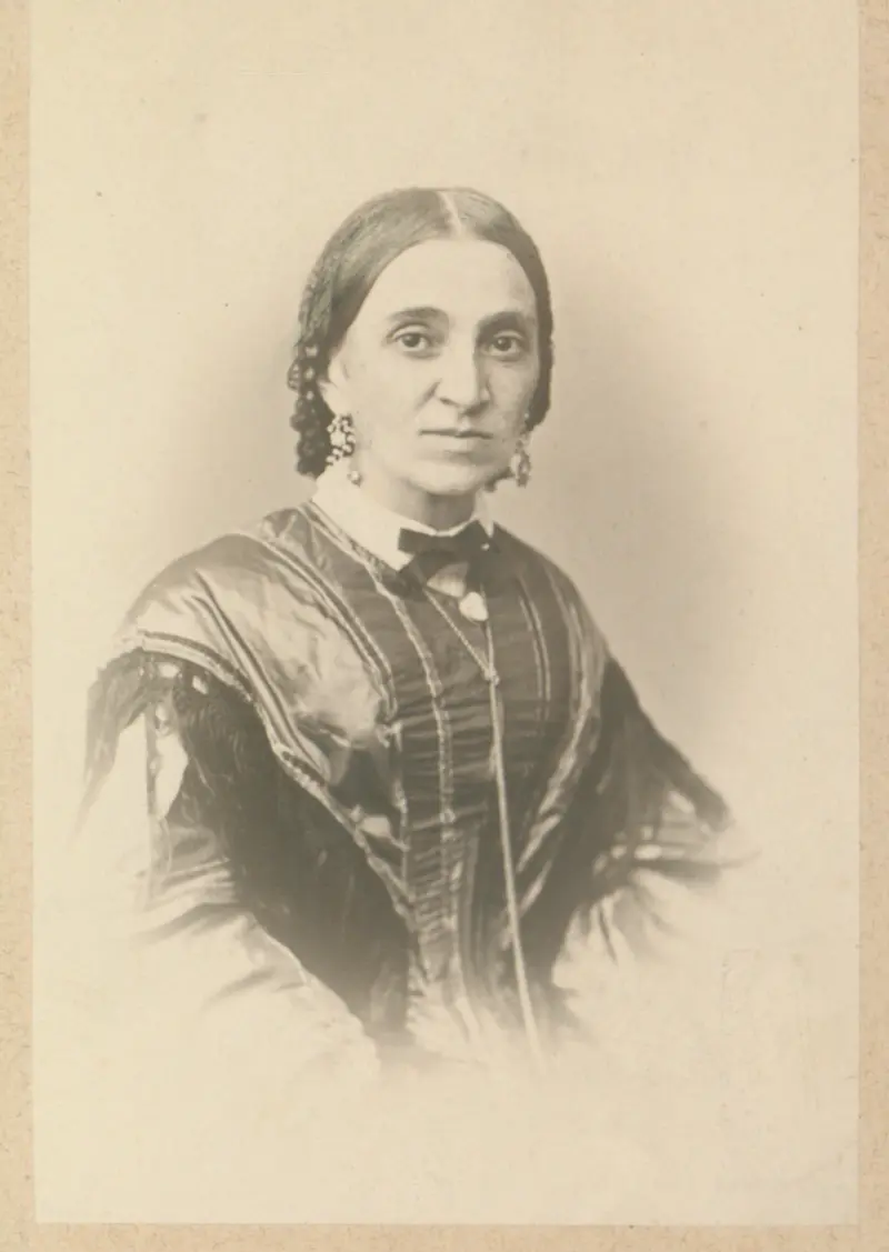 beszélő tárgyak 2024 dec