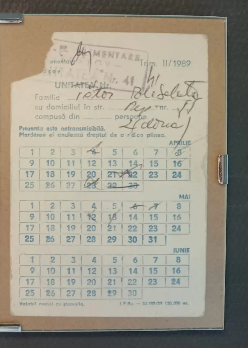 Kenyérjegyek A kommunizmus emlékeinek múzeumában, Brassóban. Fotó: Ladó Ágota, II.